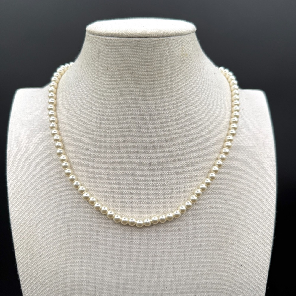 Ivory Faux Pearl Necklace Graduated Beads Gold Tone Clasp Coquette Bridal Gift